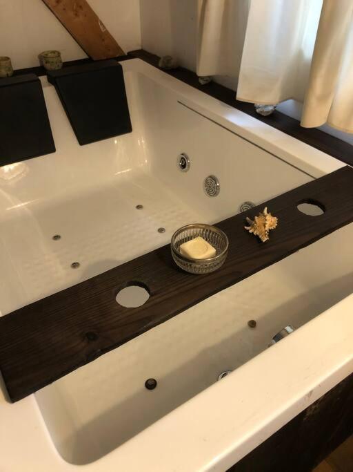 Cosy Cabane Boise Solaire, Balneo Bath Et Toilette Seche A La Ferme Мімізан Екстер'єр фото